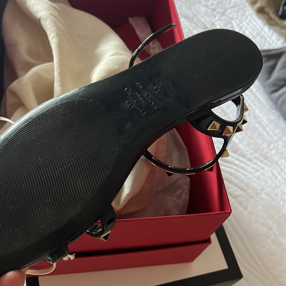 Valentino shoes - Picture 2 of 2